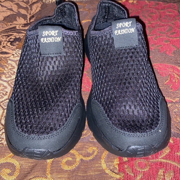 Shoes - Picture 3 of 5